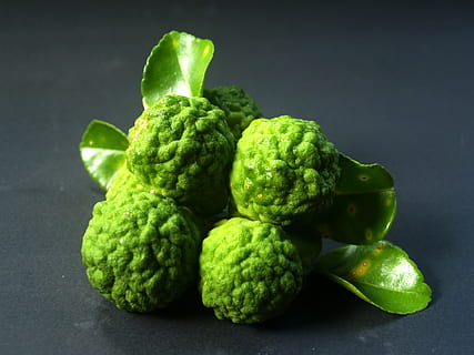 green fruit, bergamot, leaf, isolated, thailand, rough, lemon HD wallpaper