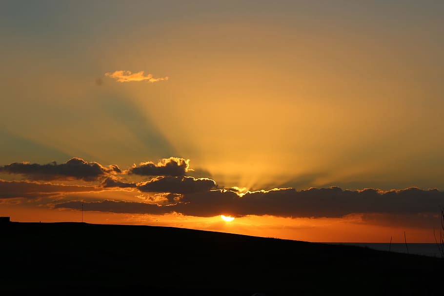 Sunset, Clouds, Red Sky, Dusk, orange, rays, nature, orange Color HD wallpaper