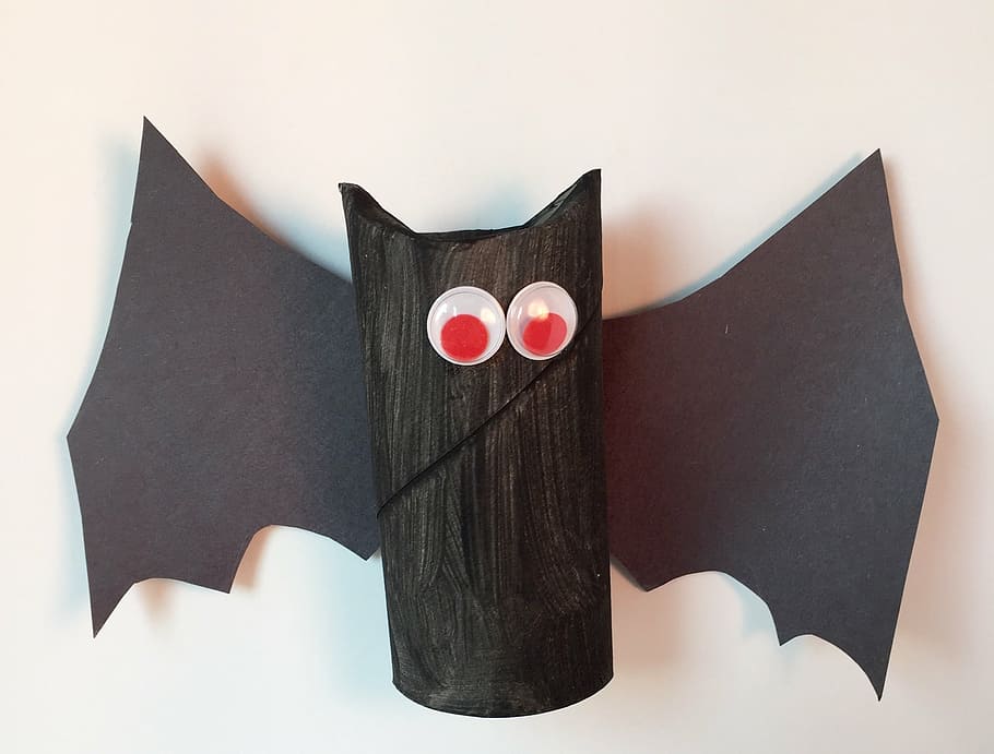 bat, art, crafts, studio shot, indoors, no people, heart shape HD wallpaper