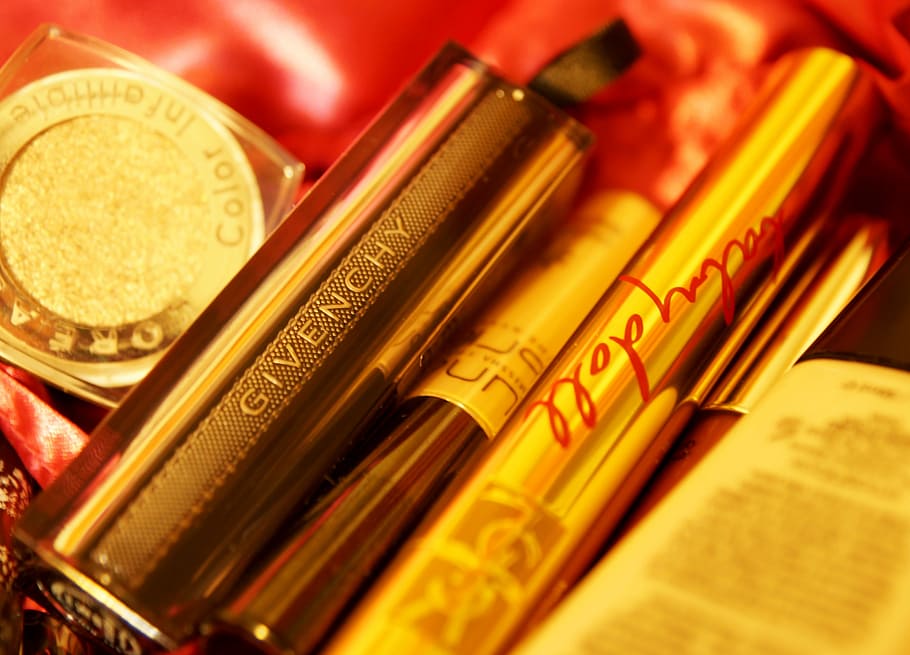 Cosmetics, Mascara, Pomade, Shadow, visage, makeup, gold colored HD wallpaper