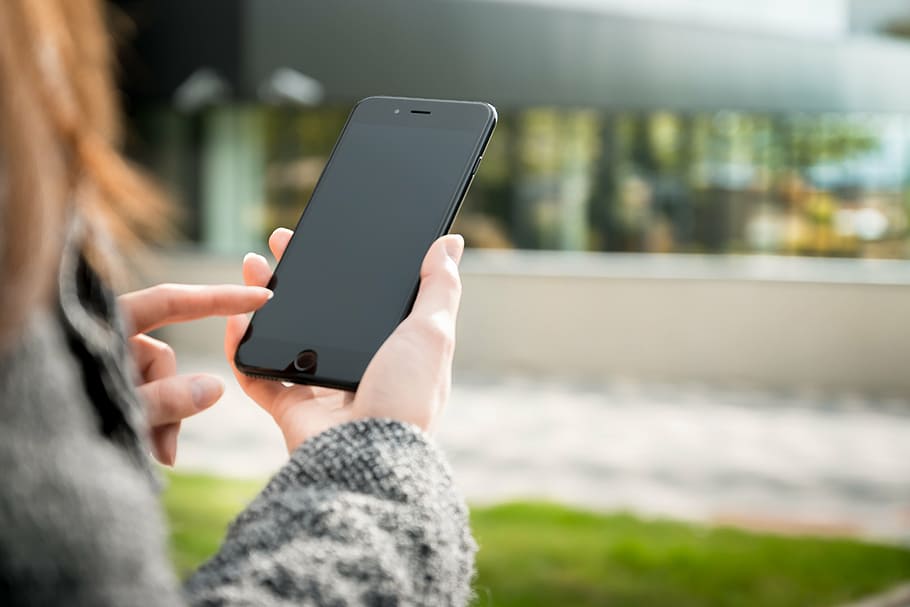 person holding black smartphone, call, message, technology HD wallpaper
