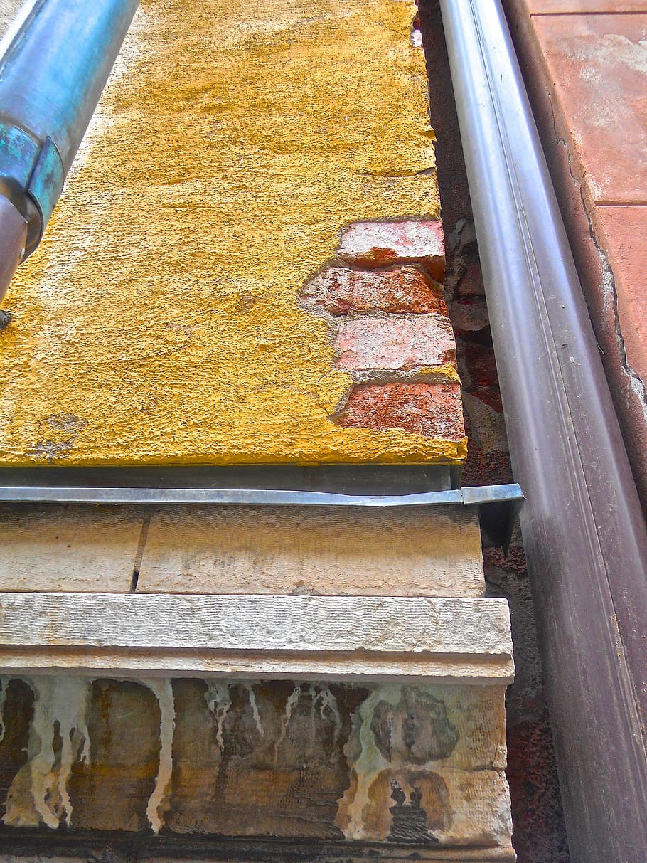 facade, decay, drainpipe, structure, cornice, ram, hornstull HD wallpaper