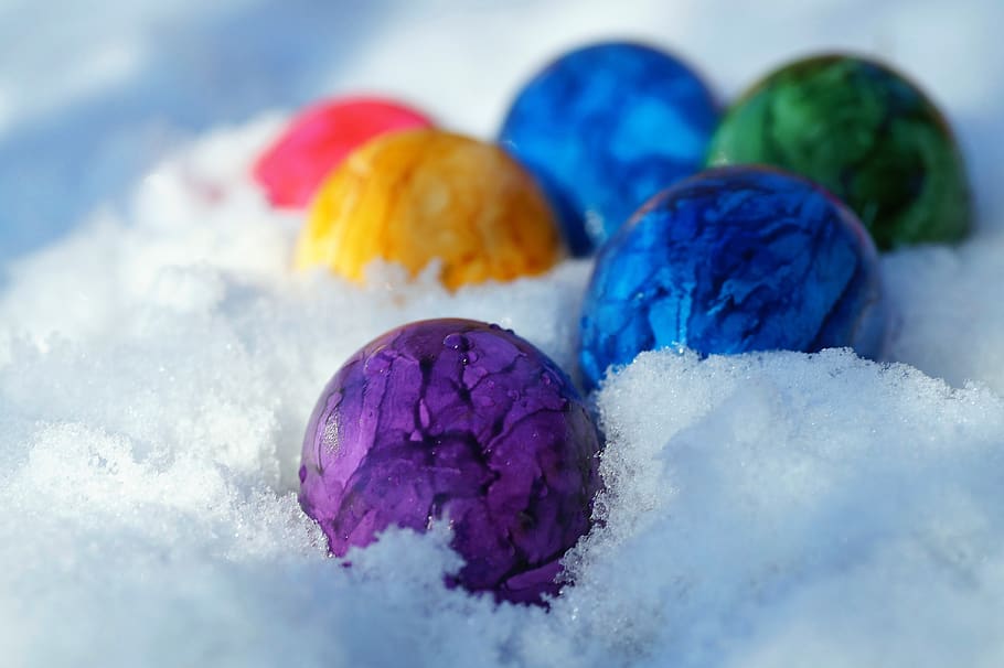 easter, eggs, color, spring, easter eggs, easter time, in the snow.