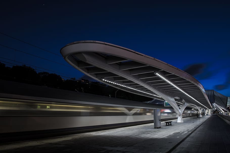 conjunction bridge, time lapse photography of train station, night, train HD wallpaper