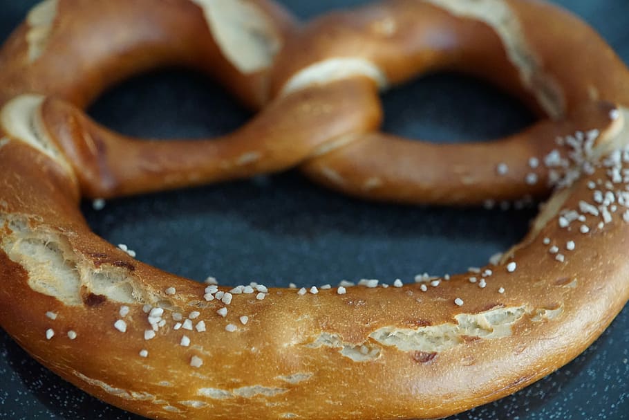 Pretzel, Bake, Bakery, Eat, Bavaria, germany, crispy, nutrition HD wallpaper