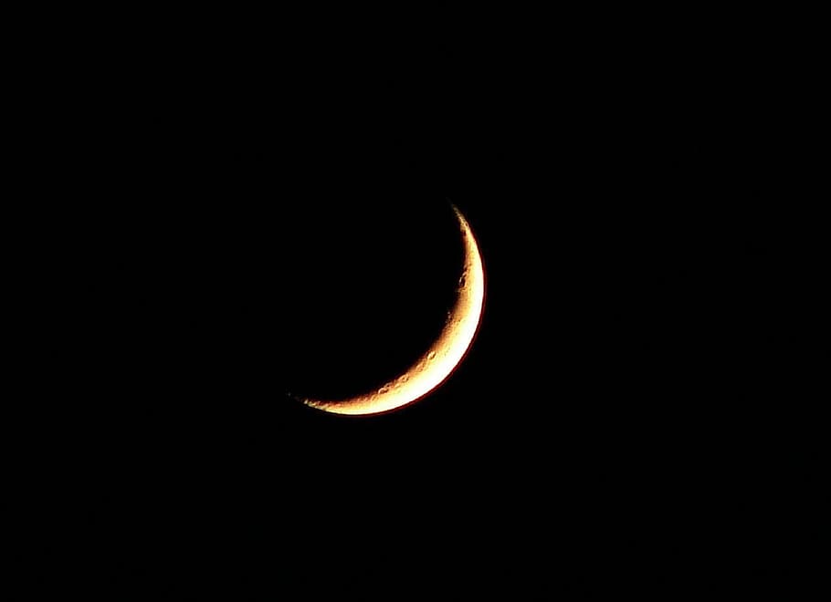 crescent moon, first quarter, phase, night sky, astronomy, black