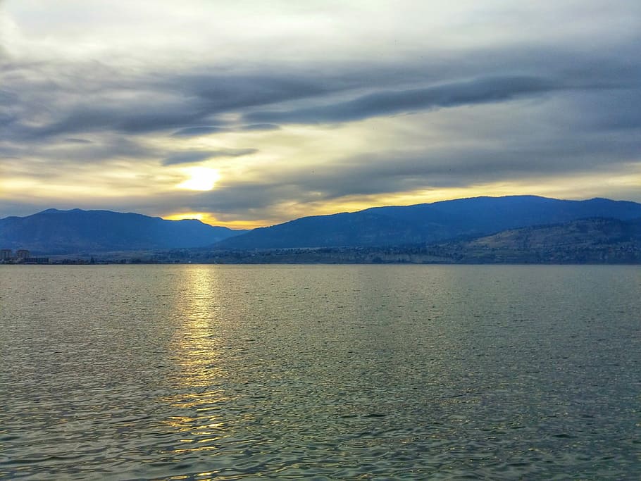 Lake, Sunset, Valley, Clouds, Water, calm, okanagan, mountain HD wallpaper