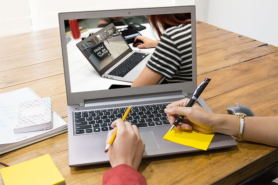 laptop, computer, office, desk, technology, follow me on twitter HD wallpaper