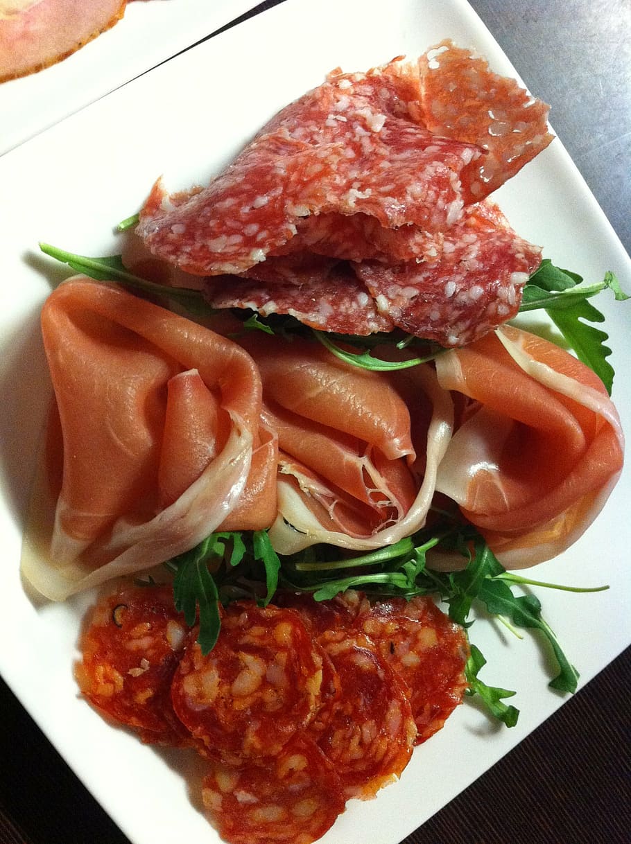 tapas, starter, ham, salami, delicious, chunks, food, eat, appetizing HD wallpaper