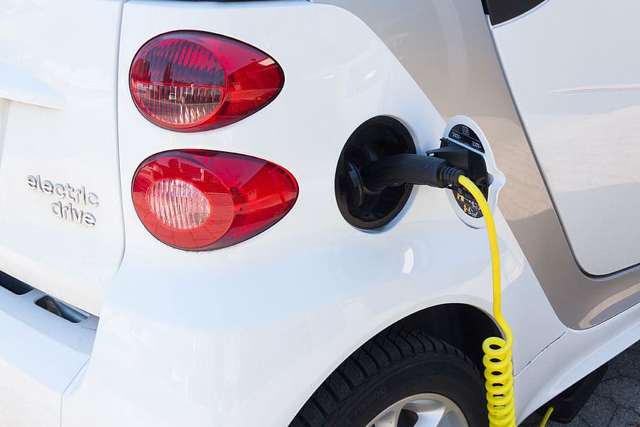 white Smart ForTwo, electric car, refuel, current, ecology HD wallpaper