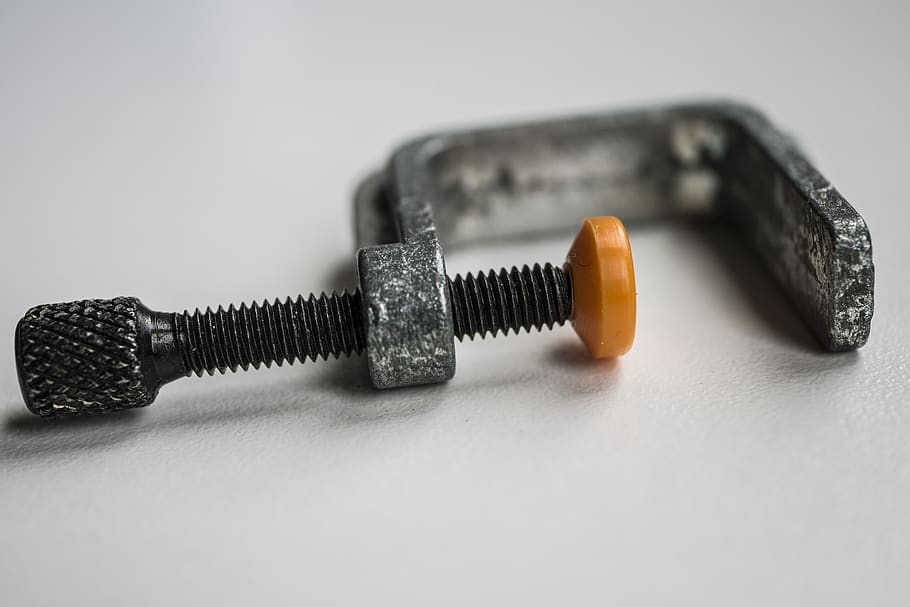 equipment, screw clamp, tool, close-up, studio shot, indoors HD wallpaper