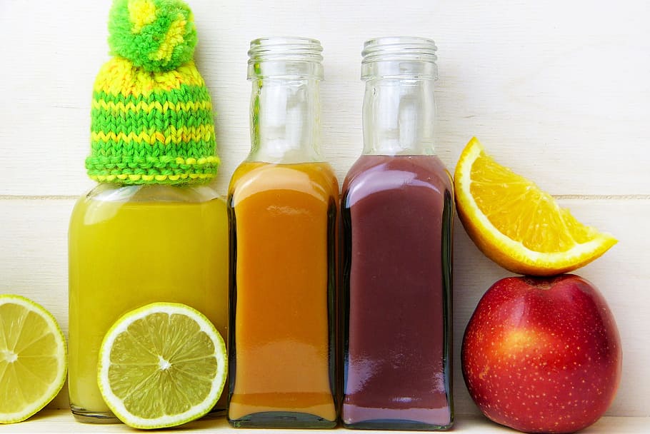 rejuvenating drinks beside wall, juice, lemon, orange, apple, HD wallpaper