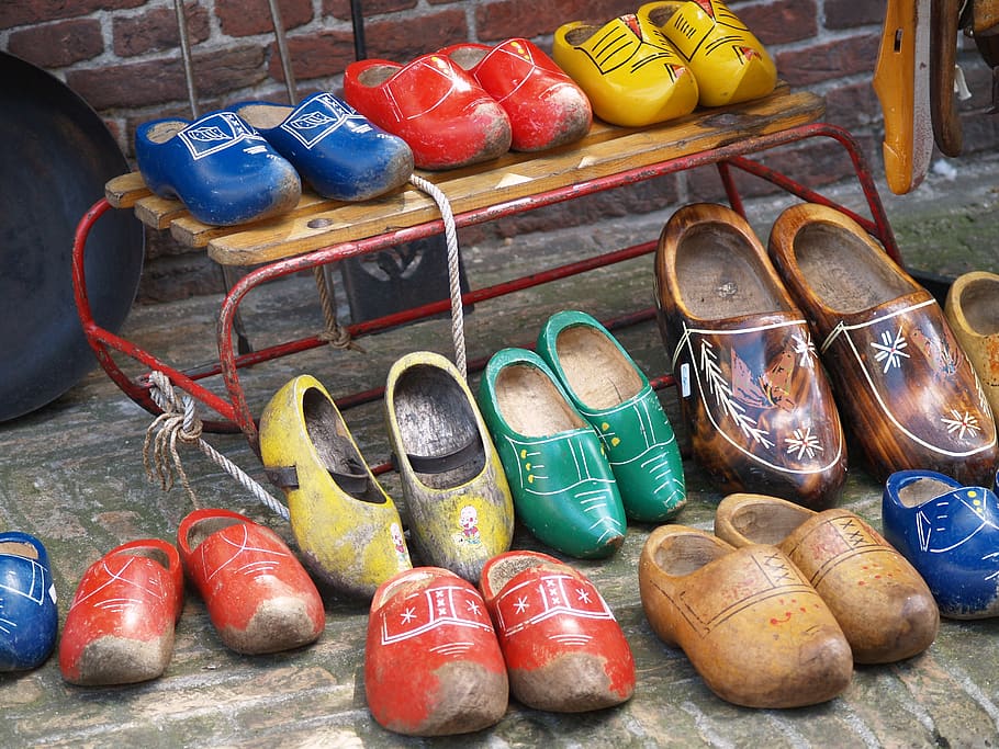 wooden shoes, holland, cozy, colorful, fashion, netherlands, HD wallpaper
