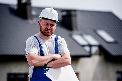 selective focus photographed of man wearing white safety helmet HD wallpaper