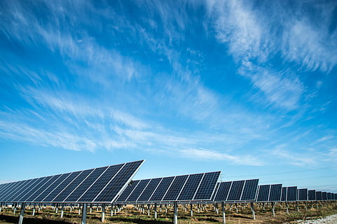 solar panel under blue sky, black solar panel heaters photography HD wallpaper