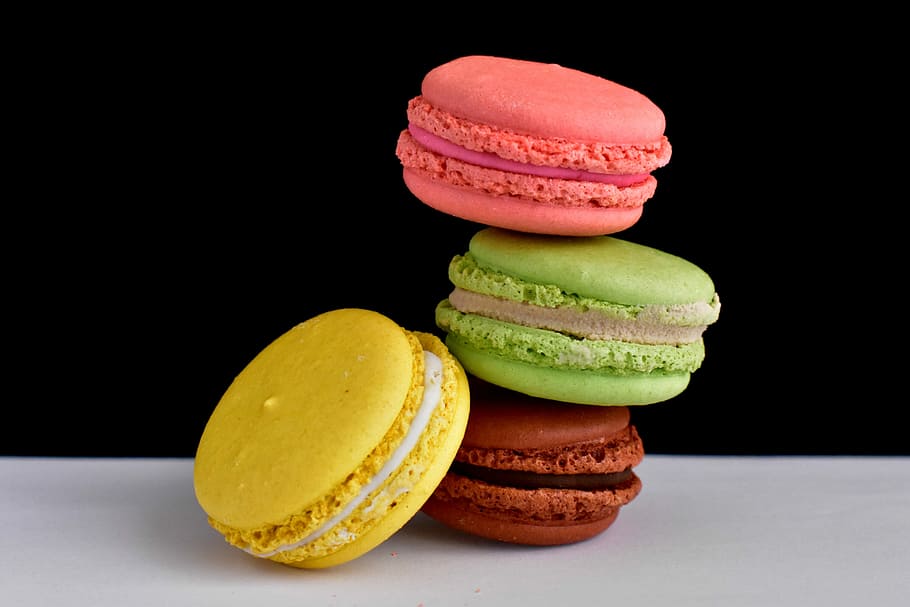 four macarons on white surface, macaroons, macro, cookies, dessert HD wallpaper