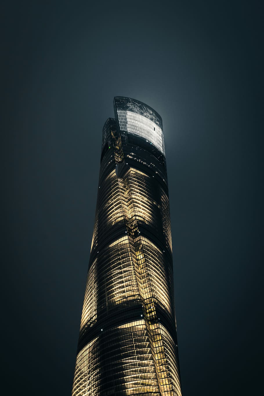 brown and black spiral building, black and white skyscraper, architecture HD wallpaper
