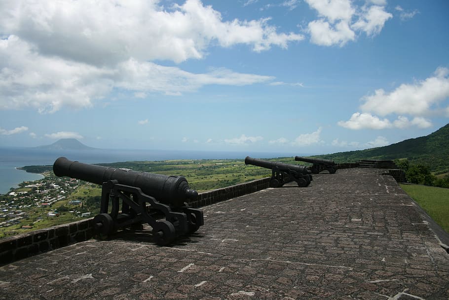 three black canons on concrete wall, st, kitts, nevis, arms HD wallpaper