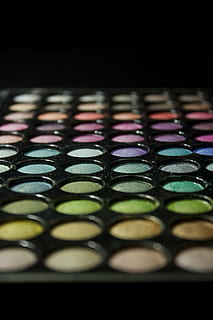 close-up photography of eyeshadow palette, makeup, colorful HD wallpaper