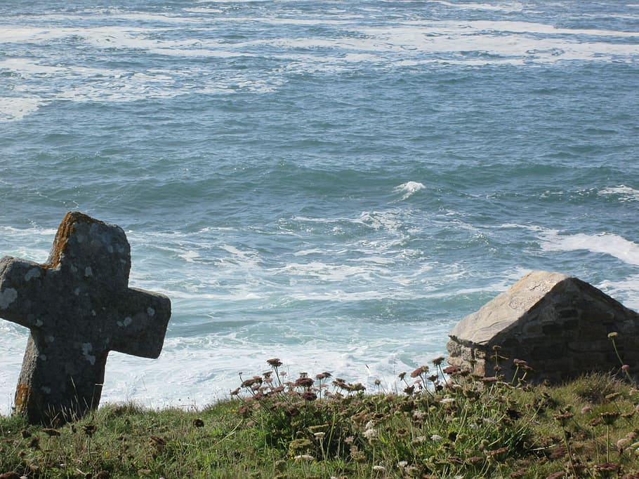 Cross, Cabin, Sea, Wild Coast, side, ocean, brittany, landscape HD wallpaper