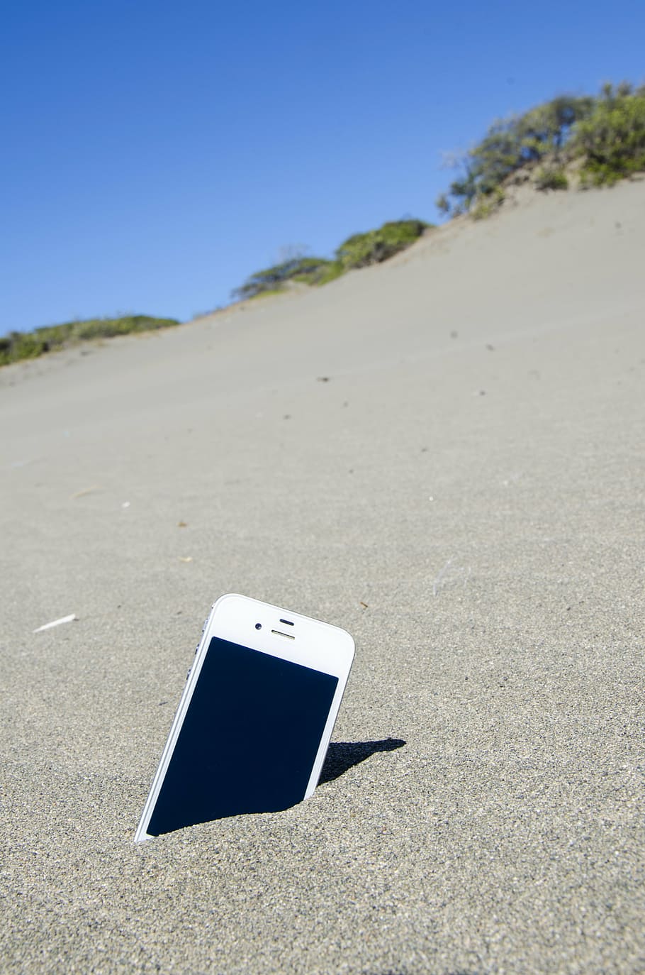 cellular, sand, desert, land, sky, beach, day, blue, nature HD wallpaper