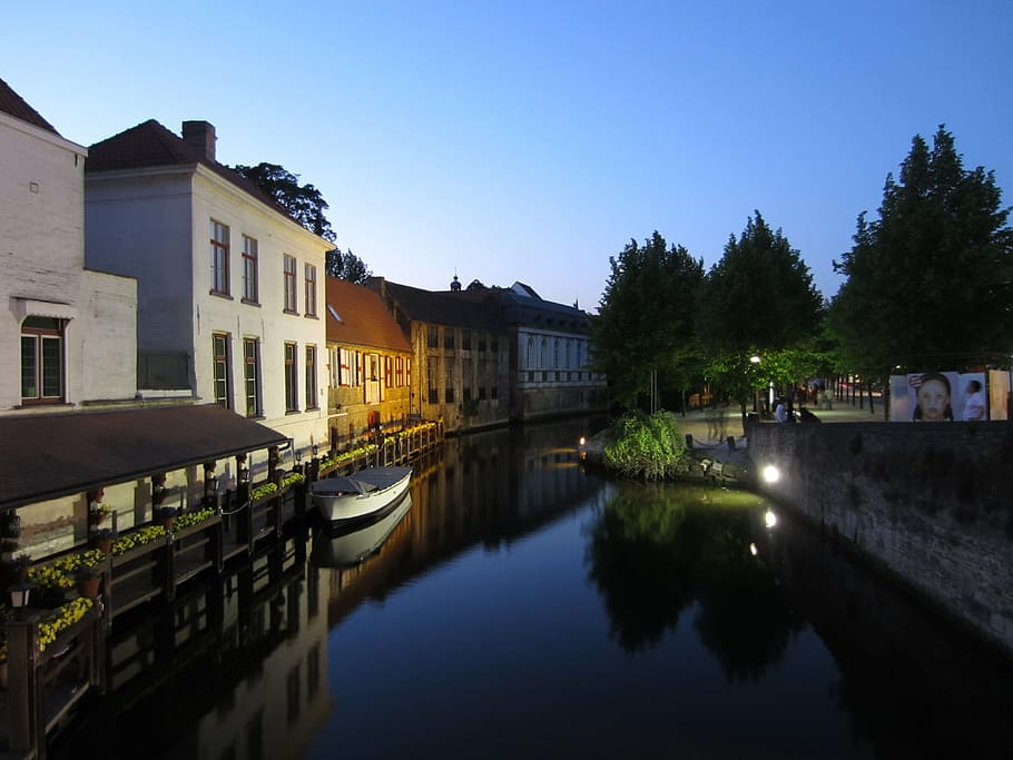bruges, rest, channel, boot, water, night, building exterior HD wallpaper