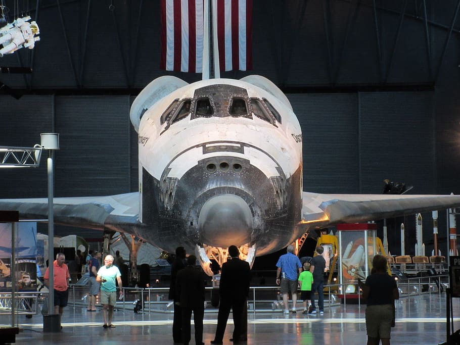 space shuttle, discovery, exploration, spaceship, technology