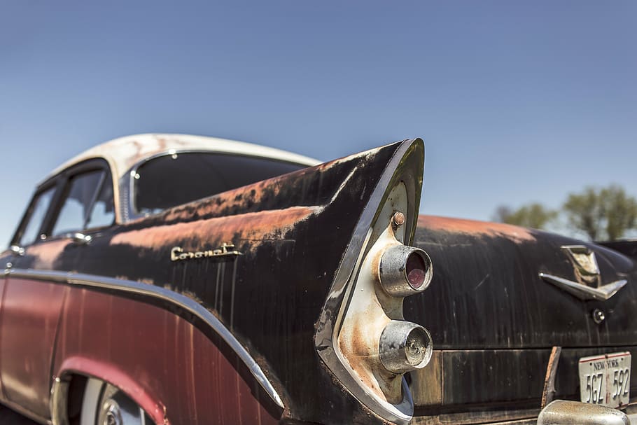 closed-up photo of classic black Chevrolet sedan, corvette HD wallpaper