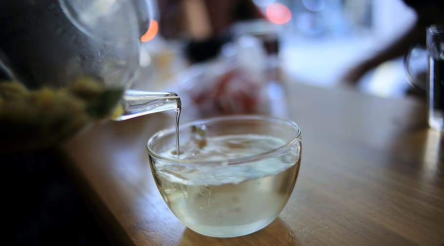 Clear Glass Pitcher Pouring Liquid on Clear Glass Cup, drink HD wallpaper