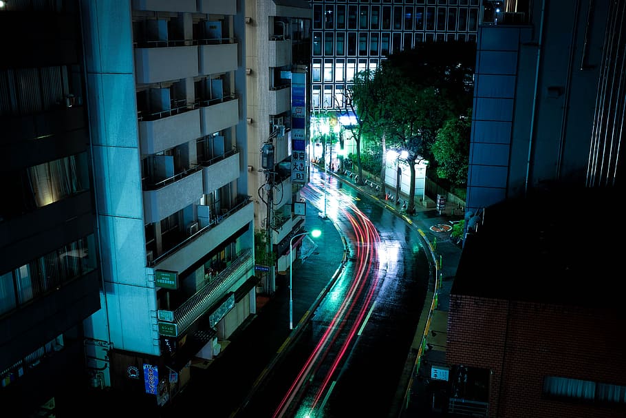 time lapse photography of cars along road, time lapse photography of vehicle on road near buildings HD wallpaper