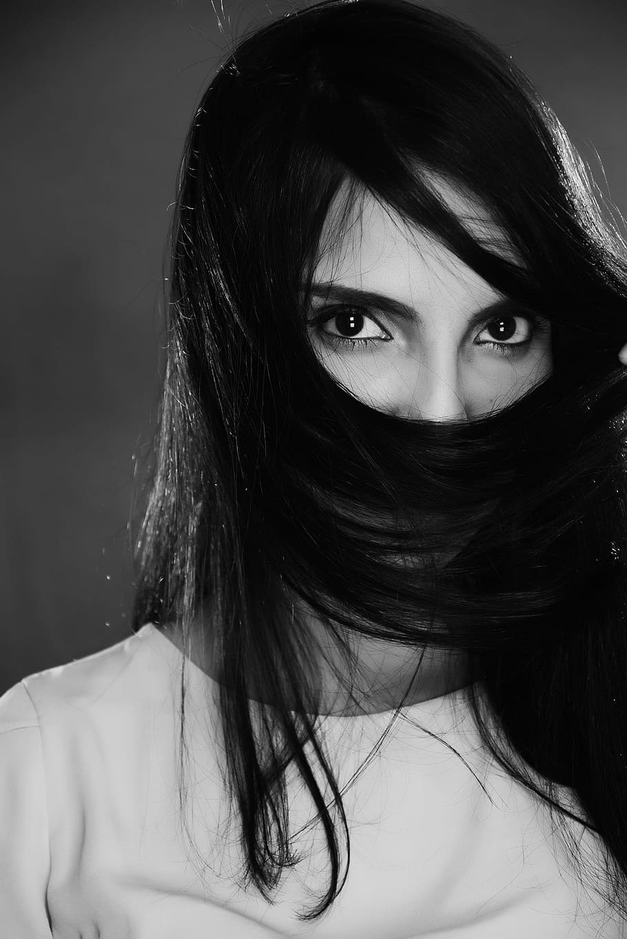 woman covering her lips with hair, gray scale photo of woman covering face with hair HD wallpaper