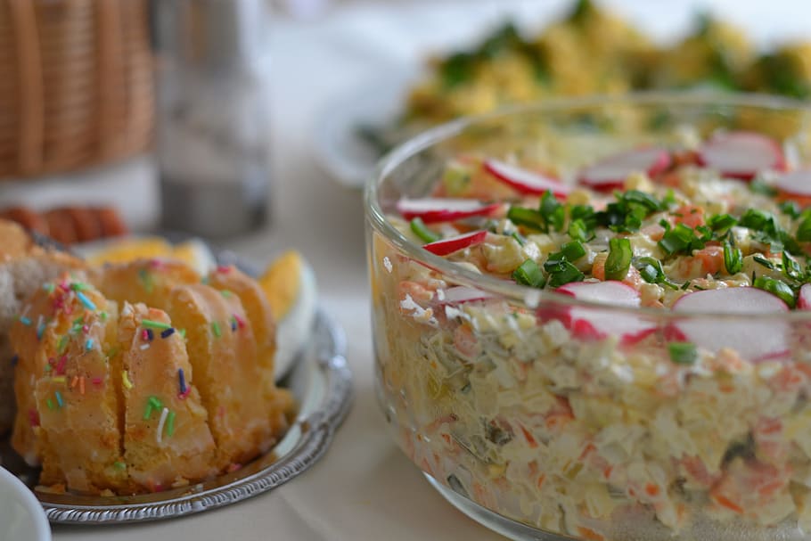 selective focus photography of food on bowl, eating, salad HD wallpaper