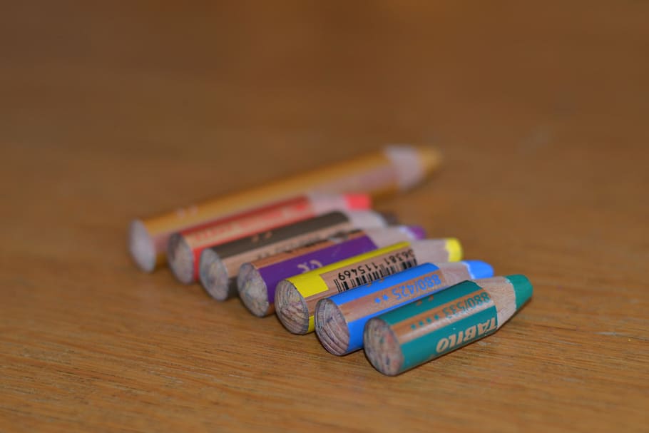 pen, red, blue, green, yellow, brown, purple, gold, wood pen HD wallpaper