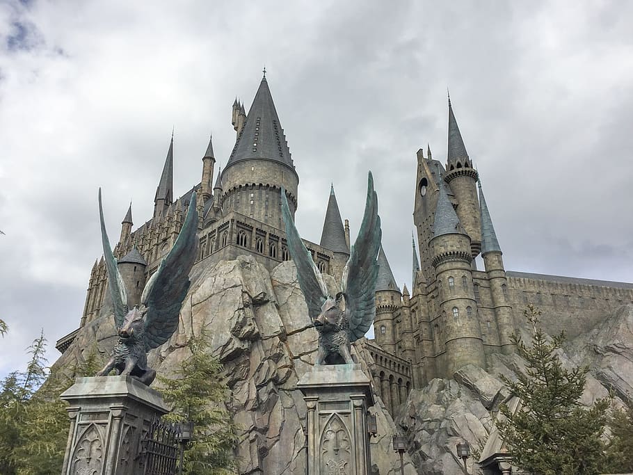 gray and beige concrete castle during daytime, Hogwarts Castle, HD wallpaper