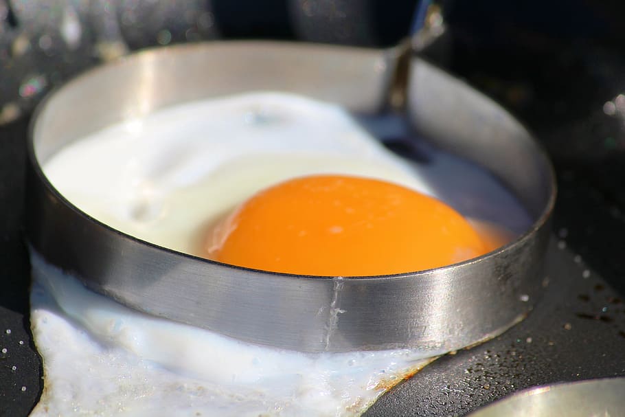 egg, fried, ramekins, pan, fry, protein, food and drink, kitchen utensil HD wallpaper