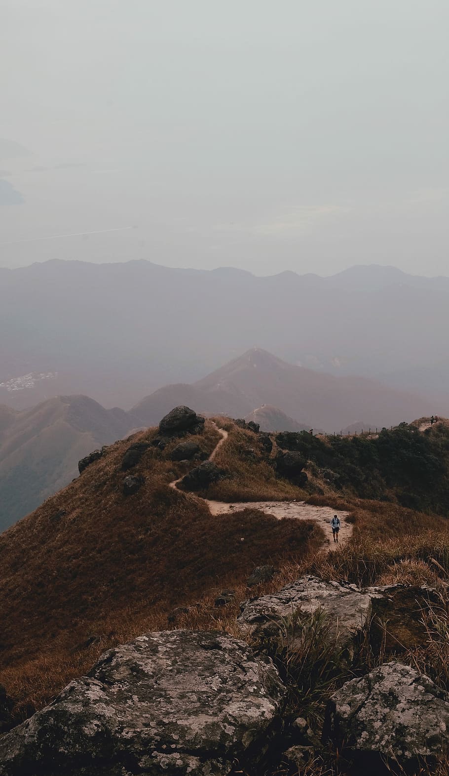 Atop the wild, landscape photograph of mountain ranges, rock HD wallpaper