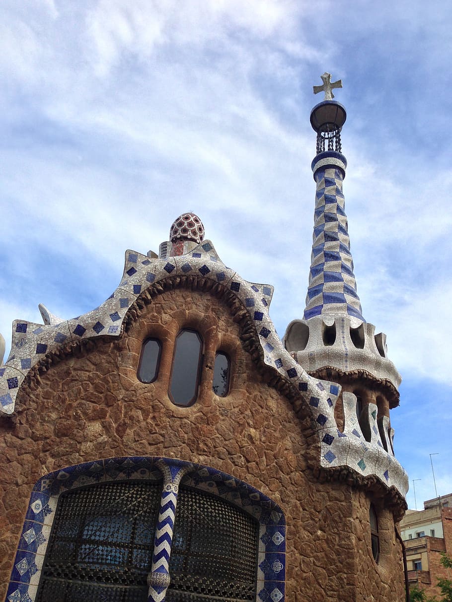 HD wallpaper: barcelona, gaudí, park guell, architecture, sky, low angle view - Wallpaper Flare