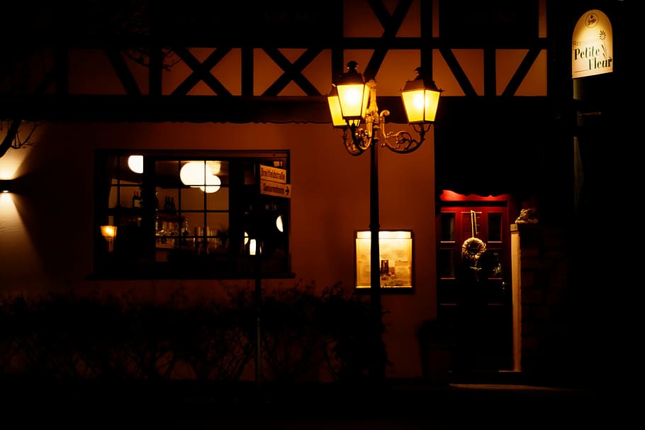 building, night, dark, mood, architecture, old town, light HD wallpaper