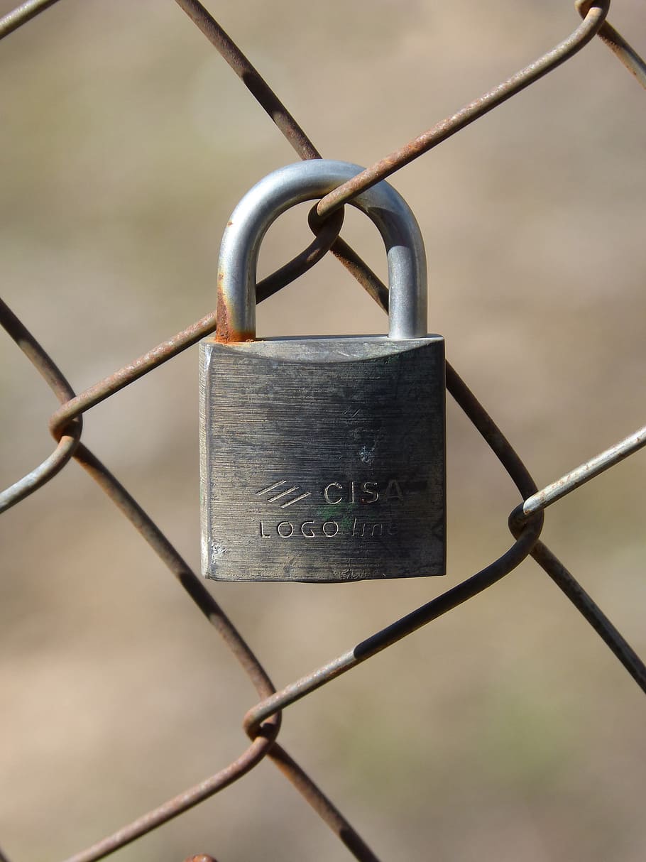 padlock, grating, symbol, metaphor, closed, forbidden, oxide HD wallpaper