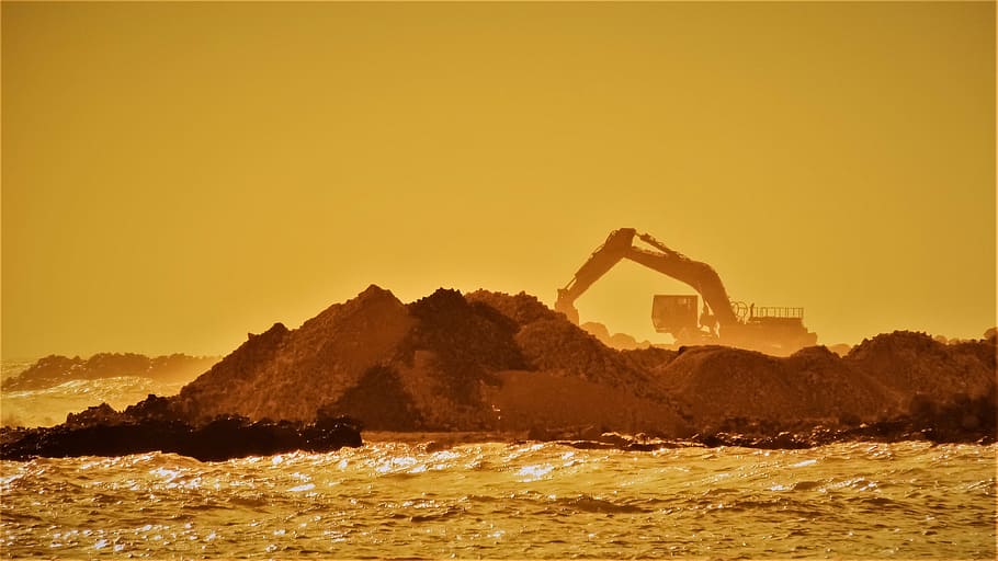 harbor, construction, heavy machine, working, hazy, afternoon HD wallpaper