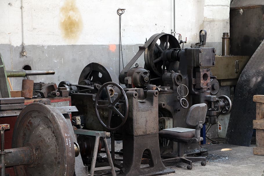 workshop, metal, metalworking, machines, railway, iron, lathe HD wallpaper