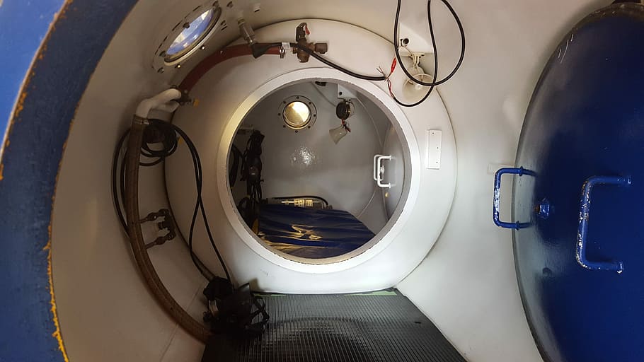 Decompression Chamber, Diver, diving, deep dive, equipment