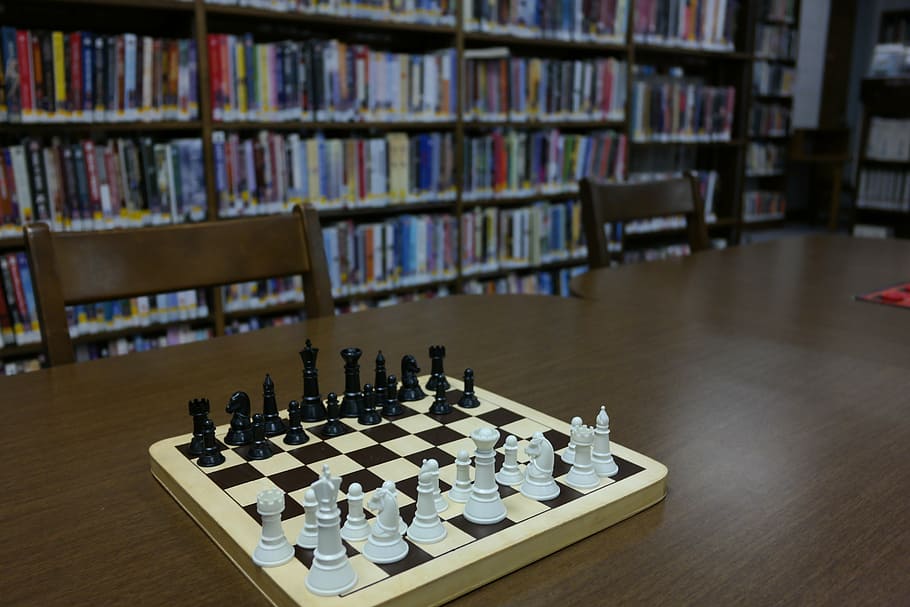 library, chess, chessboard, books, board game, leisure games HD wallpaper