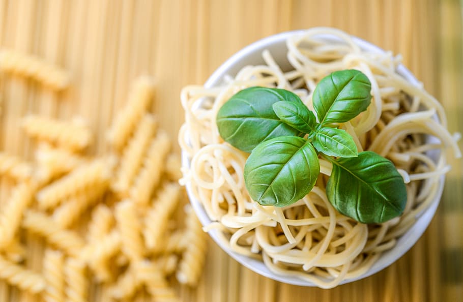 pasta, spaghetti, basil, food, cuisine, italian, meal, dinner HD wallpaper