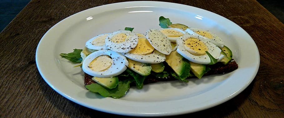open sandwich, lunch, eggs, avocado, bread, vegetarian, nutrition HD wallpaper