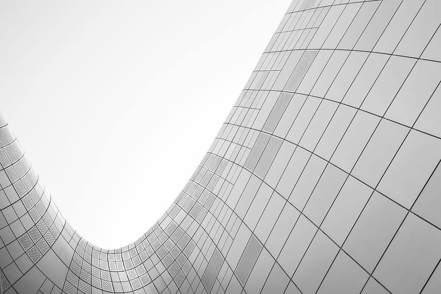structural shot of building, low-angle photo of gray concrete high-rise building HD wallpaper