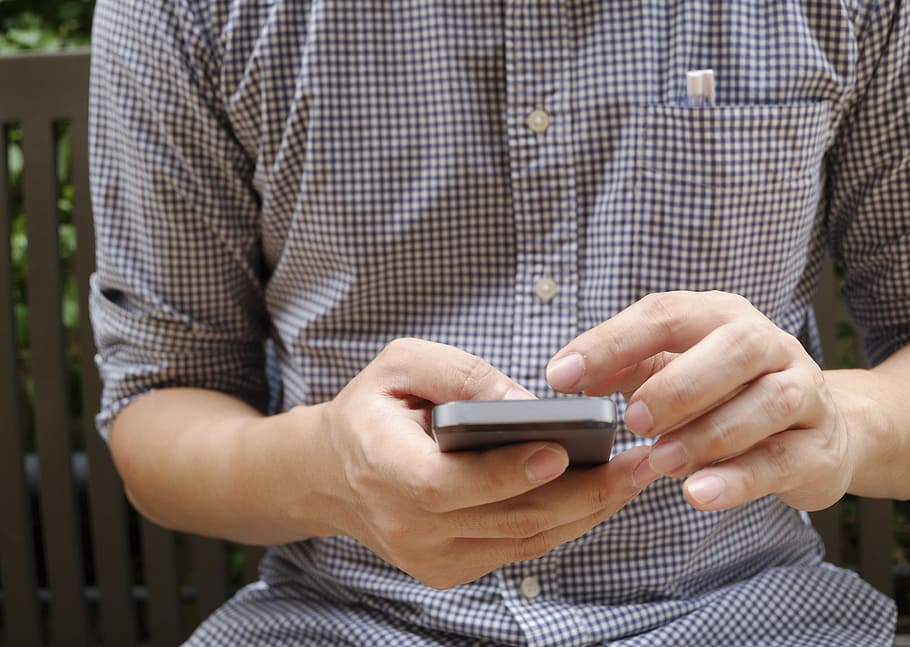 man, person, hands, smartphone, blur, call, cell, cellphone, cellular HD wallpaper
