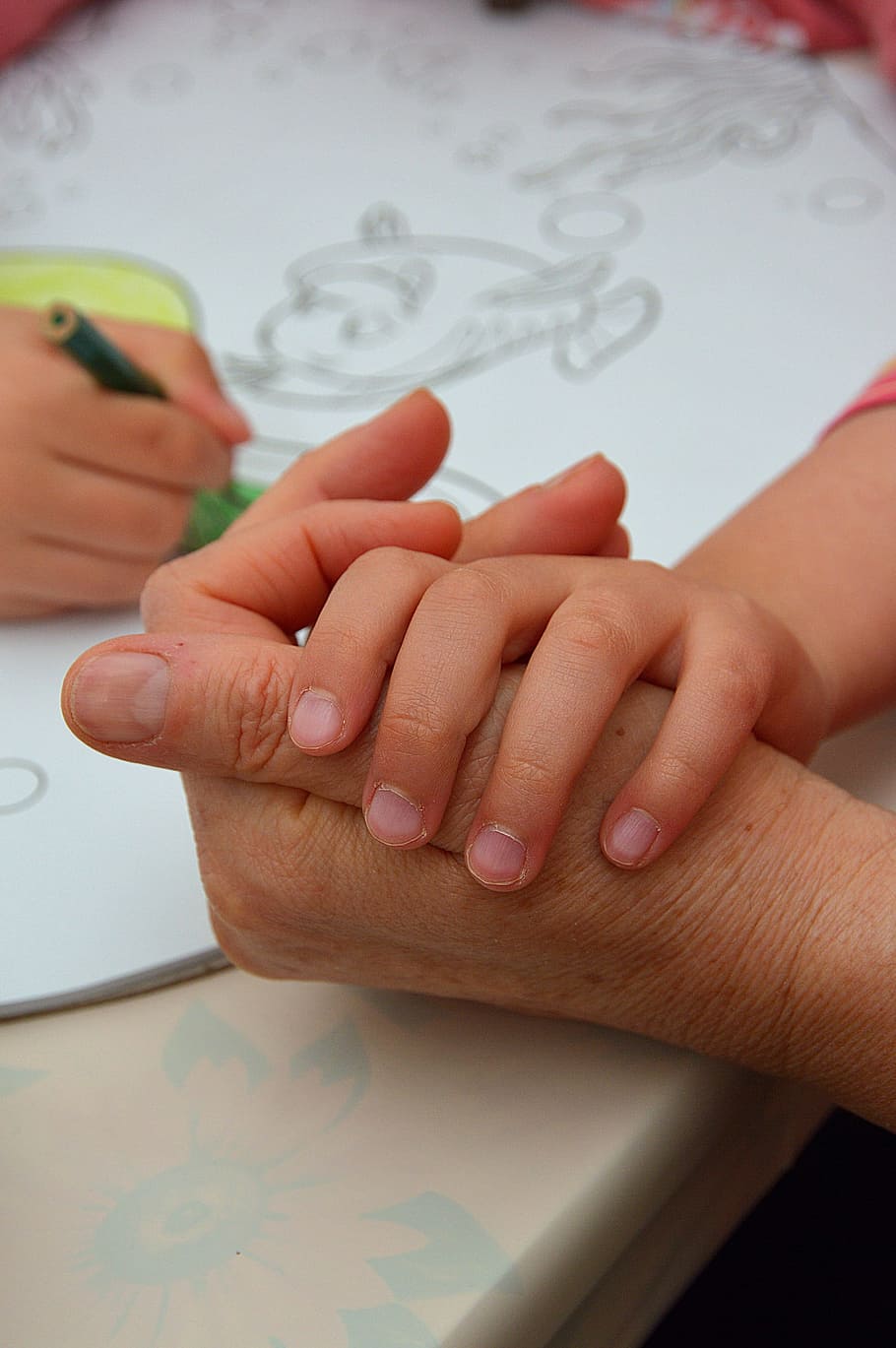 Hand, Hands, Child, Start, kid, start of, child's drawing, girl HD wallpaper