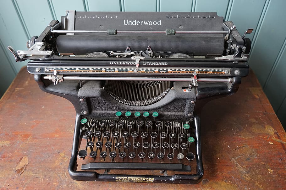 typewriter, old, retro, metal, mechanically, keyboard, letters HD wallpaper