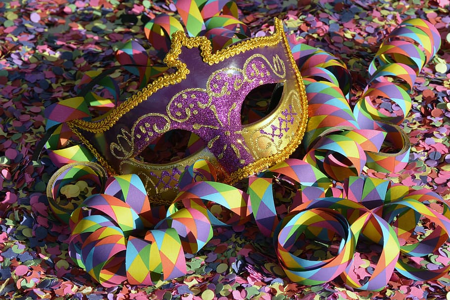 purple and gold masquerade mask, carnival, confetti, streamer, HD wallpaper